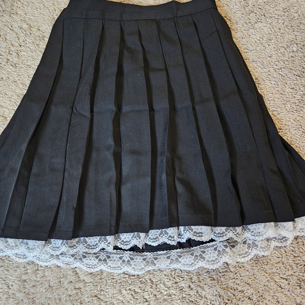 Elegant Black Pleated Skirt with Lace Trim